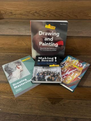 📚✨ Předvánoční knižní bazar v Leica Gallery Prague ✨📚 Třetí adventní neděli vás zveme na předvánoční knižní bazar ....